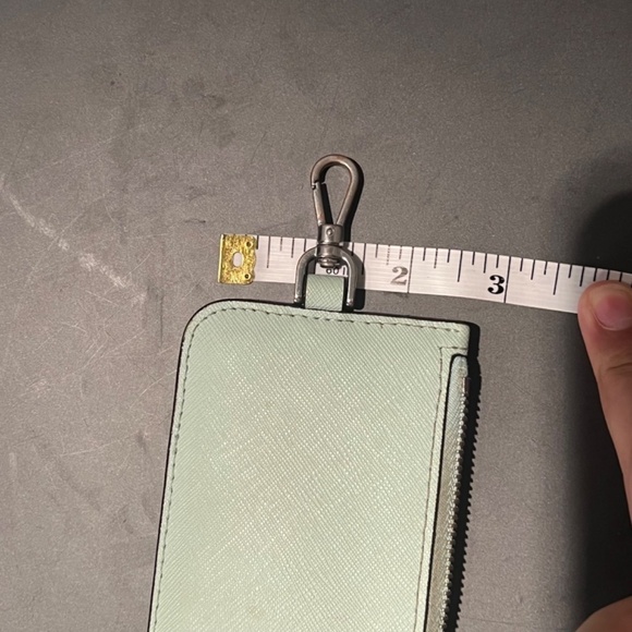 Kate Spade Medium L-zip wallet holder Mint color preloved - Picture 6 of 6